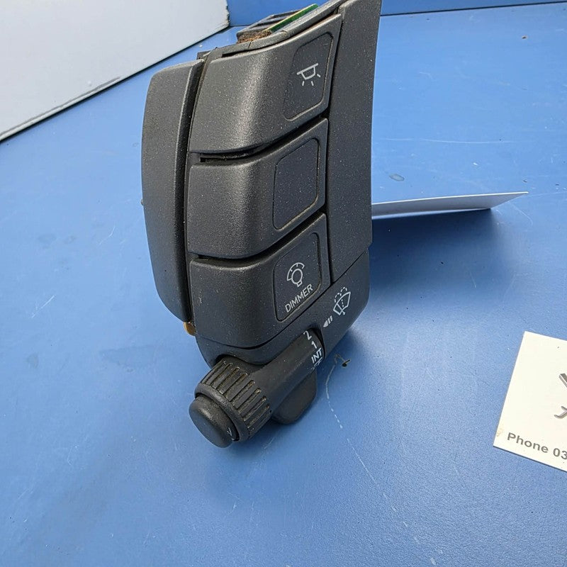 HOLDEN VN VG COMMODORE WIPER SWITCH NO DEMISTER BUTTON