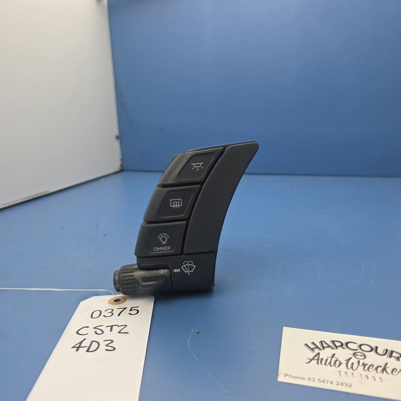 HOLDEN VN COMMODORE EXECUTIVE / S PACK SS BERLINA WIPER SWITCH