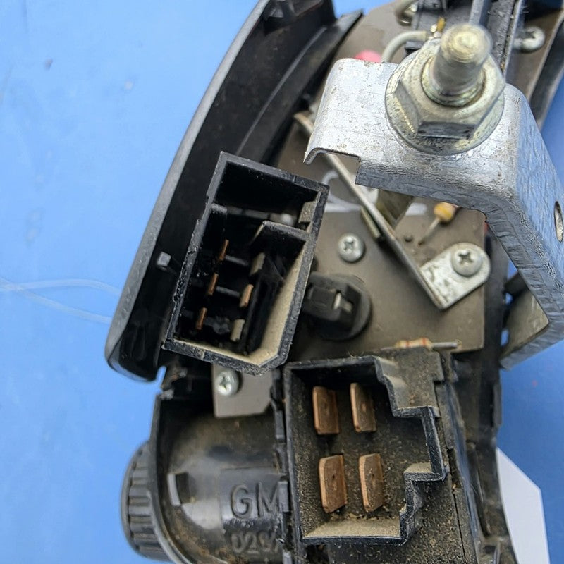 HOLDEN 1988-91 VN COMMODORE CALAIS GM CRUISE CONTROL/ANTENNA/LIGHT DAS