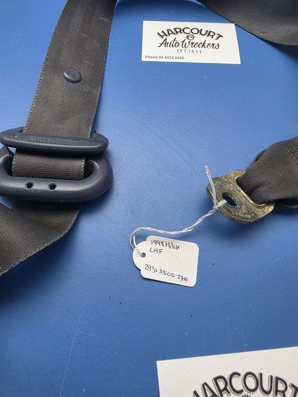 TOYOTA HILUX 09/1997-02/2005 LEFT FRONT SEAT BELT DUAL CAB