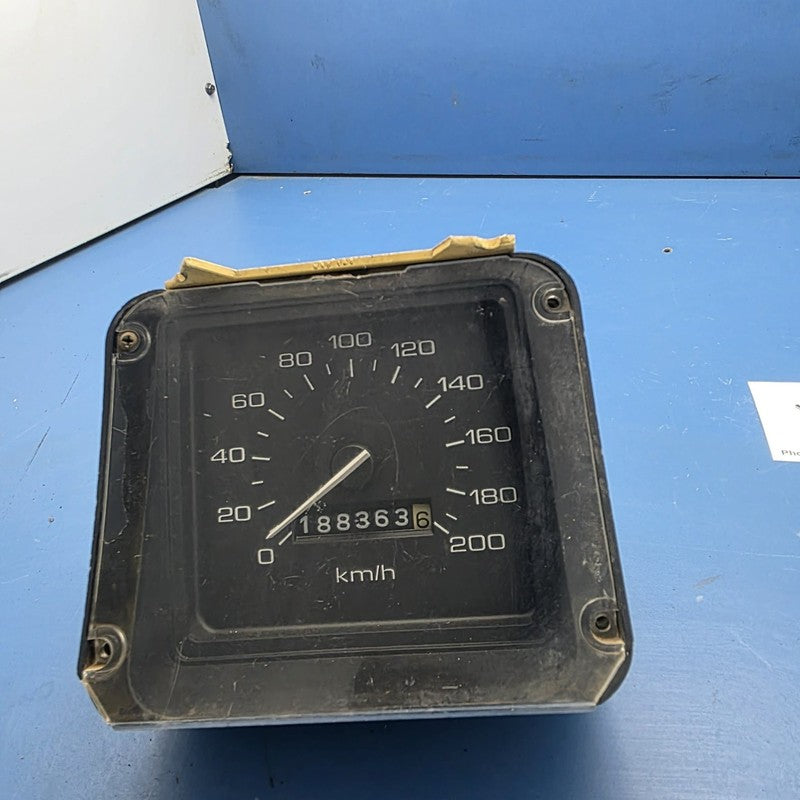 HOLDEN HX SPEEDO WHITE NEEDLE DASH GAUGE KINGSWOOD PREMIER UTE HZ WB