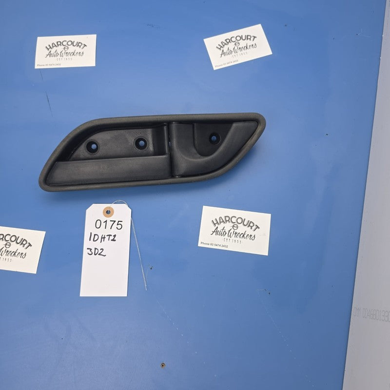 Ford EA EB ED FALCON XR6 XR8 FAIRMONT Front Left Inside Door Handle