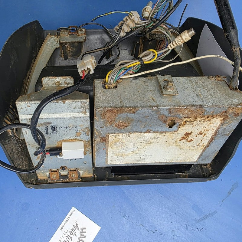 Radio Surround With Clarion Tape Deck! Suit Subaru Brumby 1984-1994 Ra