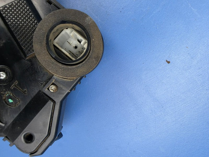 Toyota Yaris 2005-2011 3 DR Hatch Right Front Door Lock Mechanism Latc