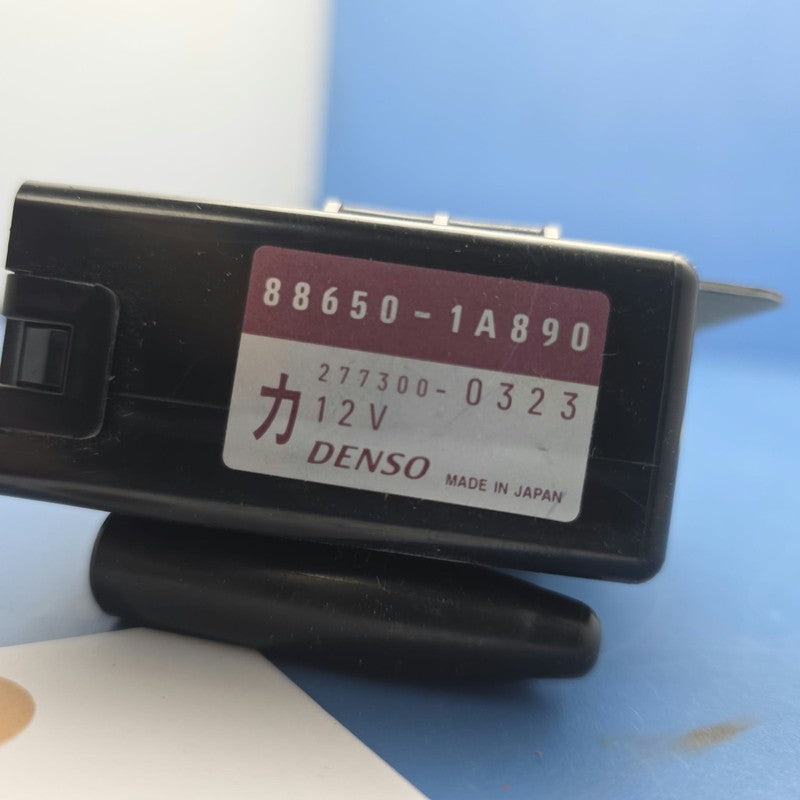 Toyota Starlet A/C Amplifier/ Stabiliser Module EP91 03/1996-09/1999
