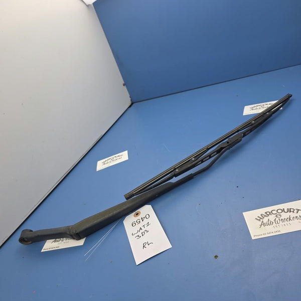 Front Driver Side Wiper Arm Suit Toyota Corolla AE112 10/1998-11/2001