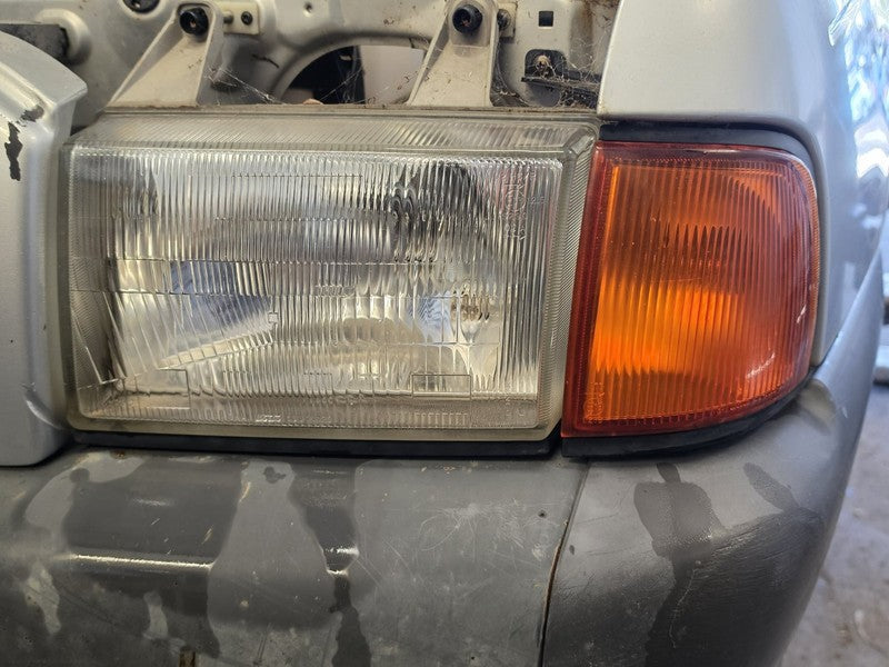 Headlight Left Hand Ford Courier PE 01/1999 2000 2001 10/2002