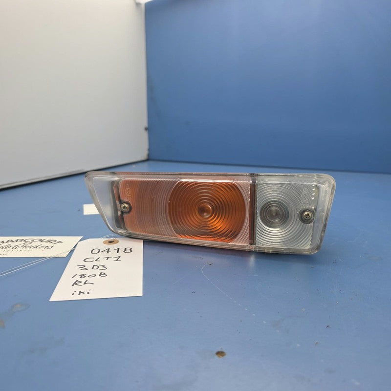 Front Indicator Corner Lamp Bar Lamp Park Light RH Suit Datsun 180B