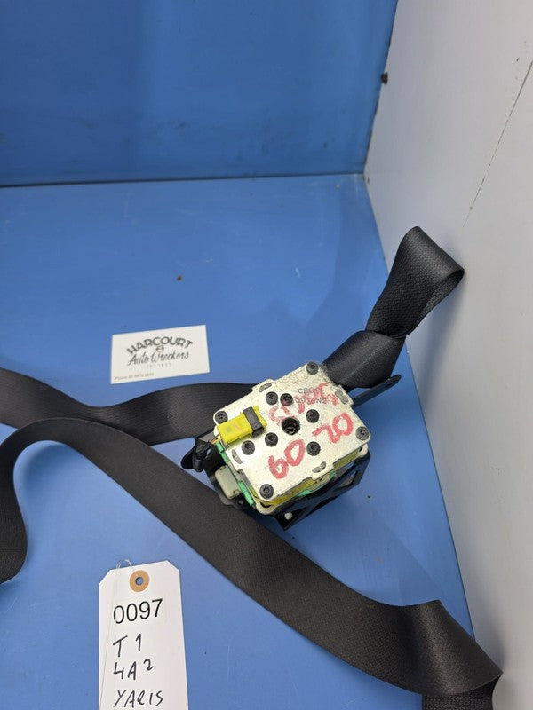 Toyota Yaris 2005-2011 5 Door Hatch Right Front Seat Belt Black
