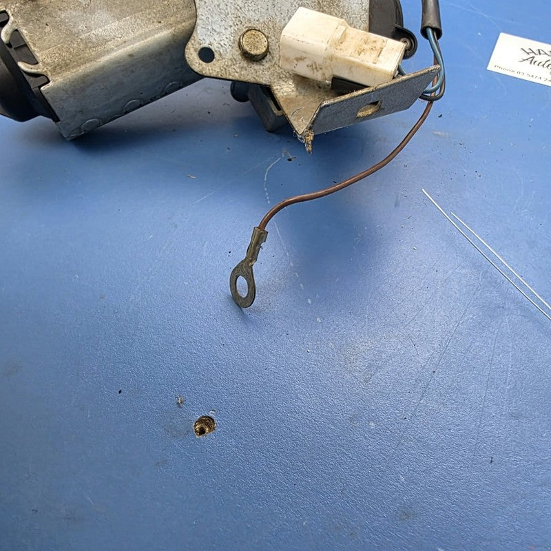 GENUINE REAR WIPER MOTOR FOR HOLDEN COMMODORE VX-2 VY VZ STATION WAGON