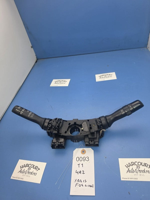 Toyota Yaris 2005-2011 Hatch Combination Switch Fog Lamp Type