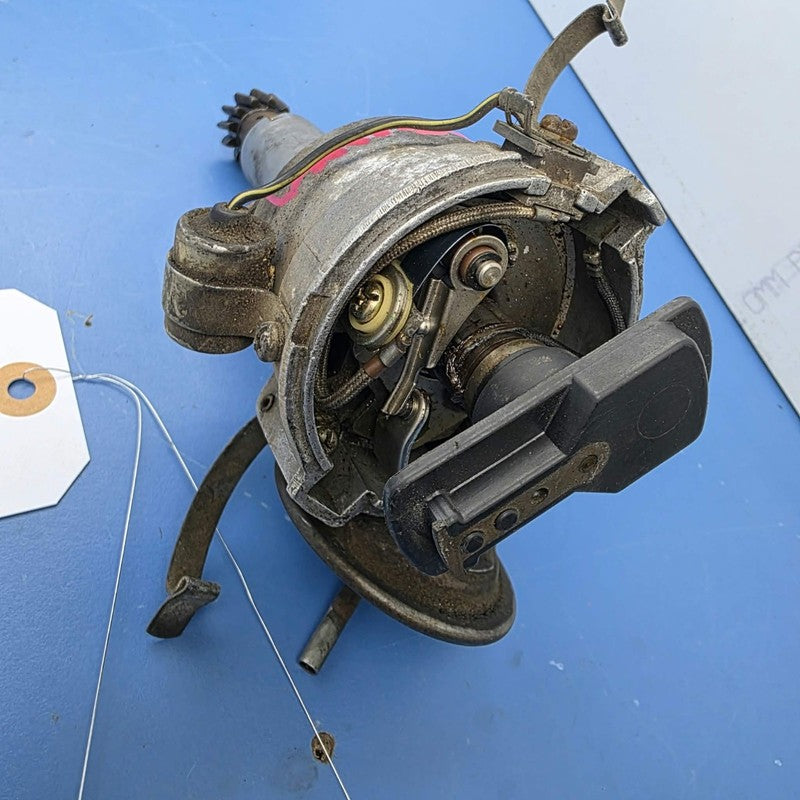 Subaru Leone, Brumby Brat EA81 EA82 Distributor Points Type, genuine
