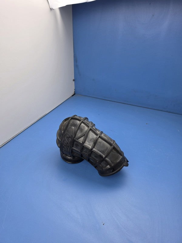 4.0 INTAKE ELBOW GENUINE FORD SUIT FALCON EF EL XR6