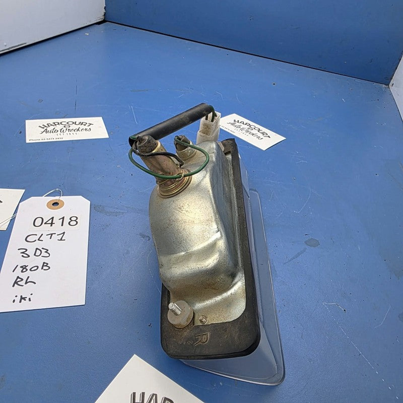 Front Indicator Corner Lamp Bar Lamp Park Light RH Suit Datsun 180B