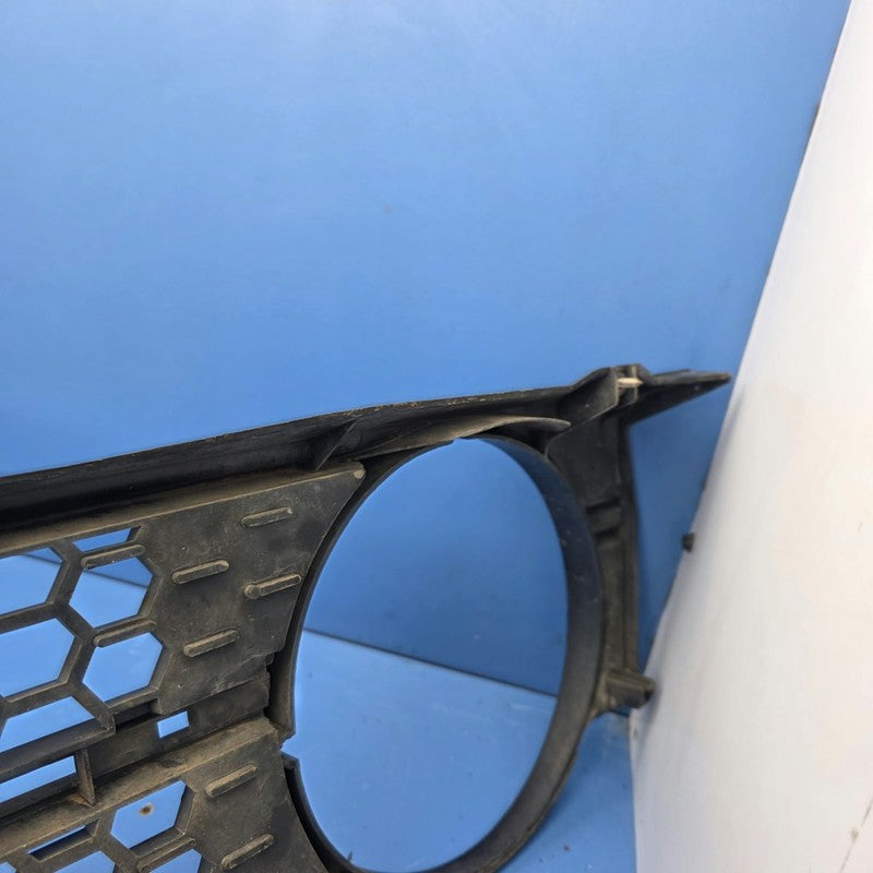 Grill To Suit Subaru Brumby Brat 1973 Through To 1980 Rare! Front Gri