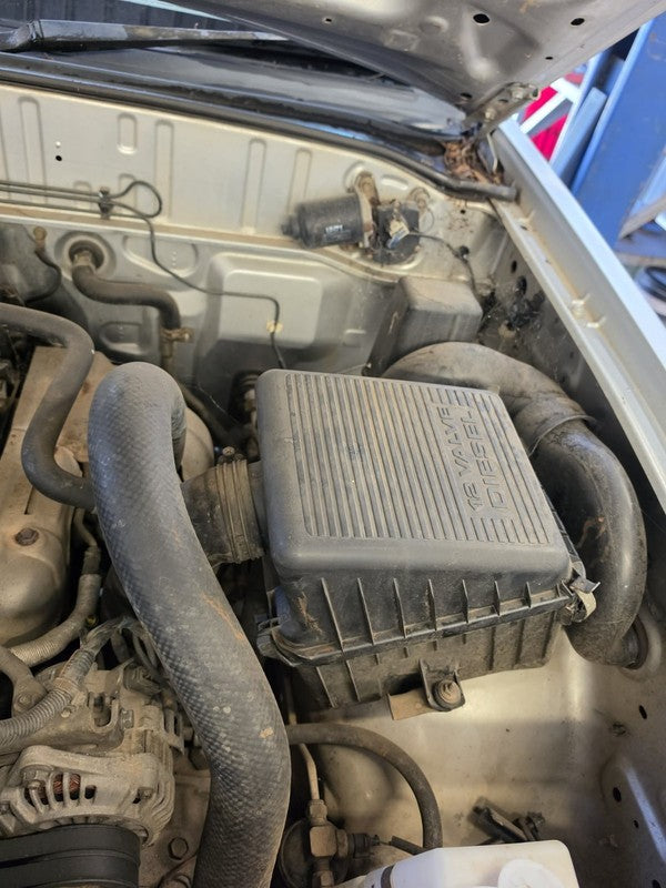 Air Box Suit Diesel 2.5T Ford Courier PE Mazda Bravo 01/1999 2000 2001