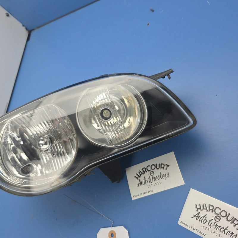 Head lamp Right Hand Suit Toyota Corolla AE112 10/1998-11/2001