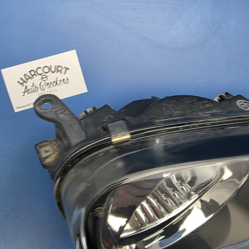 Head lamp Right Hand Suit Toyota Corolla AE112 10/1998-11/2001