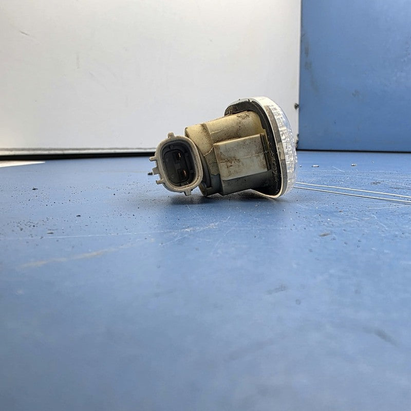 Front Guard Repeater Left Hand Suit Toyota Corolla AE112 10/1998-11/20