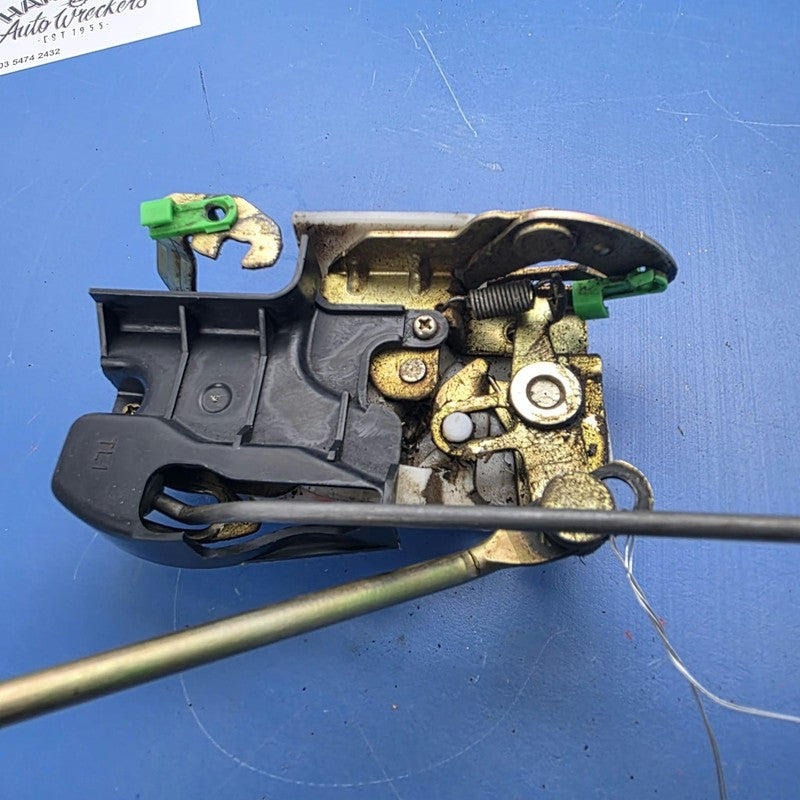 Door Lock Left Front Ford Courier Mazda Bravo 01/1999 2000 2001 10/200