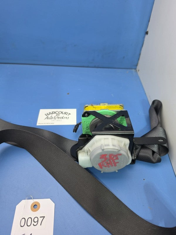 Toyota Yaris 2005-2011 5 Door Hatch Right Front Seat Belt Black