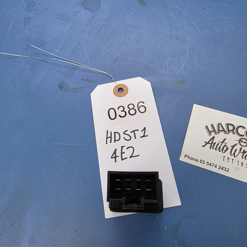 Genuine Holden VR VS commodore Statesman Hazard Switch indicator Butto