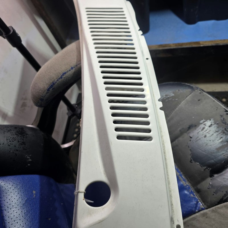 Wiper Cowl Panel Suit Subaru Brumby 1984-1994 Wiper Cover Panel Vent P