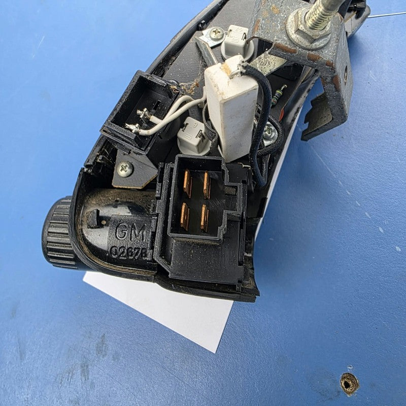 HOLDEN 1988-91 VN COMMODORE CALAIS GM CRUISE CONTROL/ANTENNA/LIGHT DAS