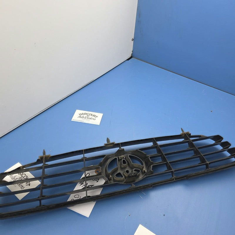 Front Upper Center Grill Suit Toyota Corolla AE112 10/1998-11/2001