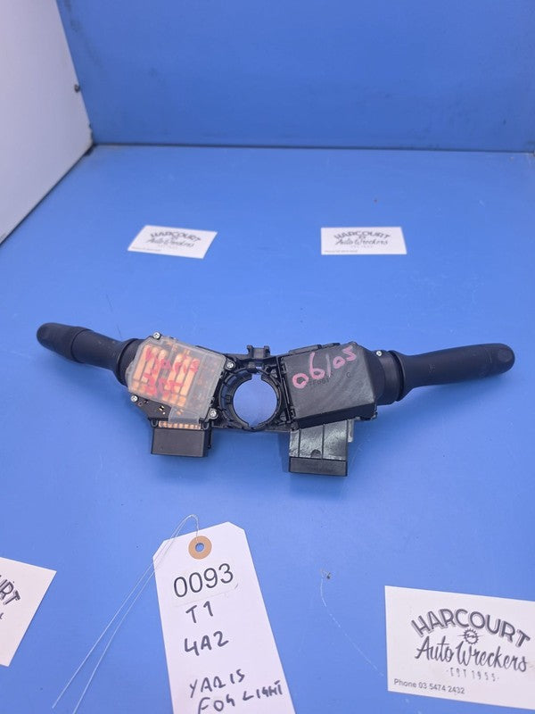 Toyota Yaris 2005-2011 Hatch Combination Switch Fog Lamp Type