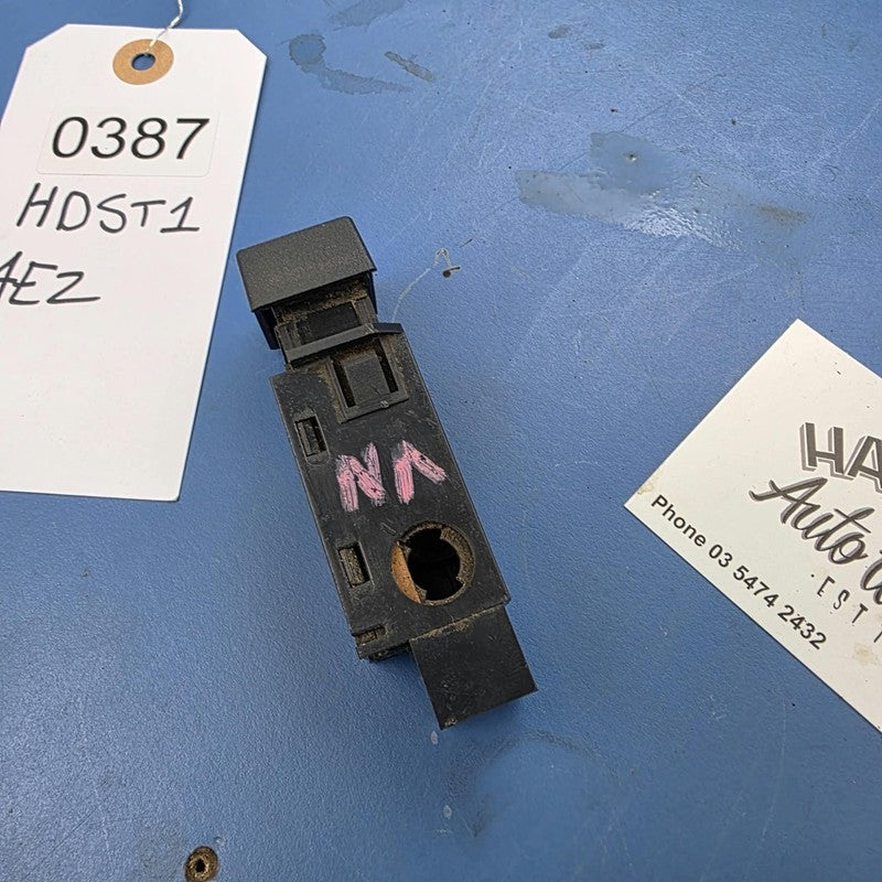 Genuine HOLDEN COMMODORE VN VP WAGON REAR WIPER WASHER SWITCH