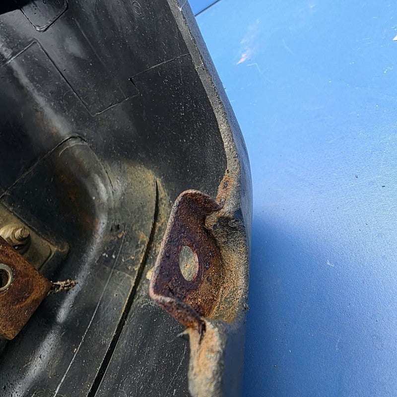 Left Hand Rear Bumperette Bumper Bar Corner Fits Subaru Brumby