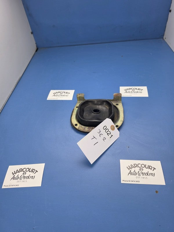 Ea Eb Ed Xg Xh Ford Falcon T5 Manual Lower Gearboot & Surround XR6 XR8