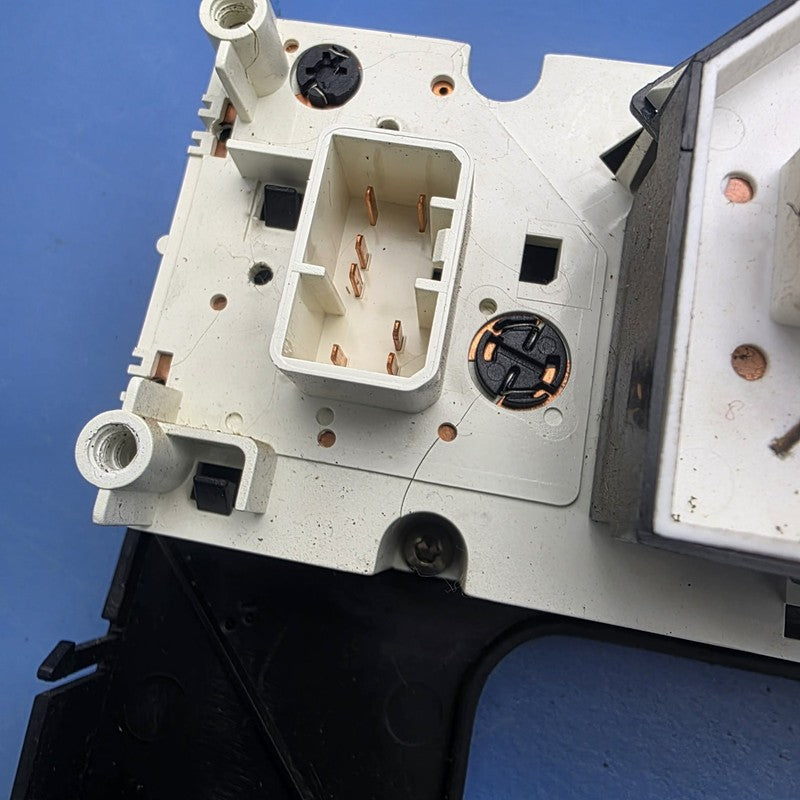 Ford AU FALCON XR6 XR8 Futura Series 2 Series 3 Heater Controls