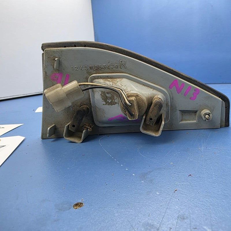 Front Indicator Corner Lamp RH Genuine Suit Nissan N13 Pulsar 1987-198