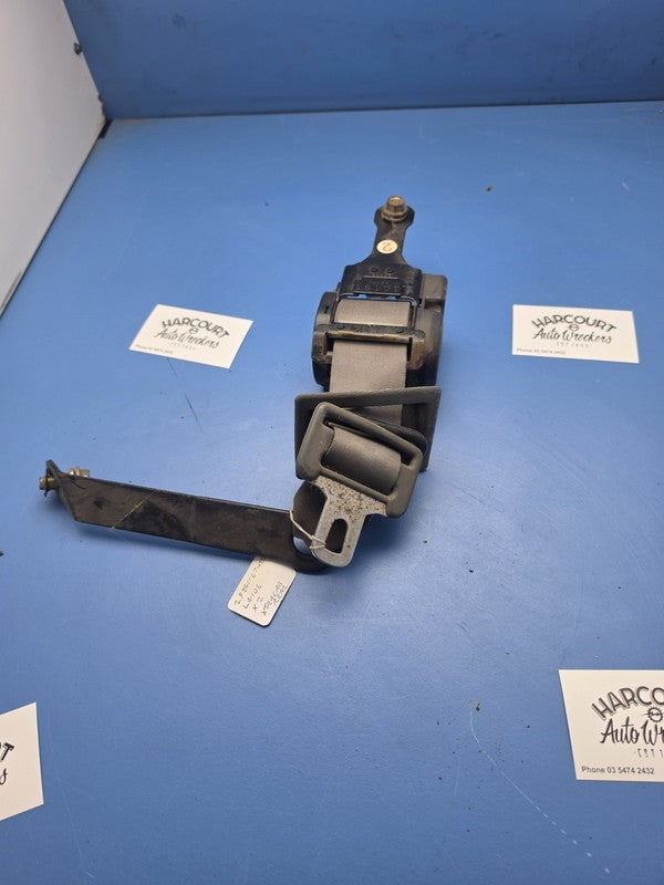 TOYOTA HILUX XTRA EXTRA CAB LEFT REAR SEAT BELT , 10/88-09/97 ln106