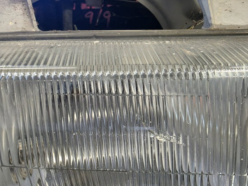 Headlight Right Hand Ford Courier PE 01/1999 2000 2001 10/2002
