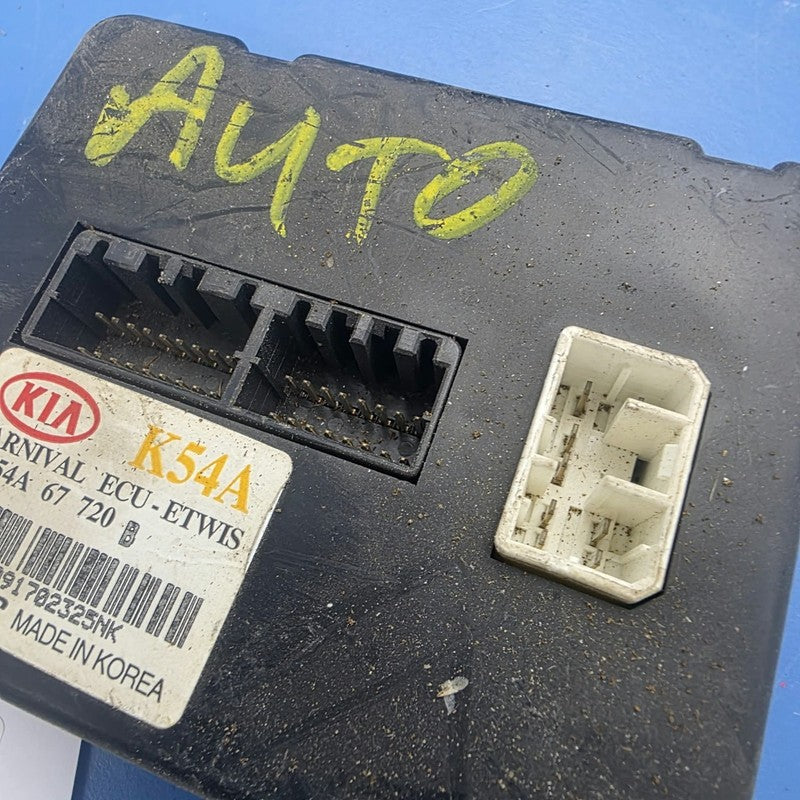 ECU Suit Kia Carnival First Generation 1999â2001 0K54A