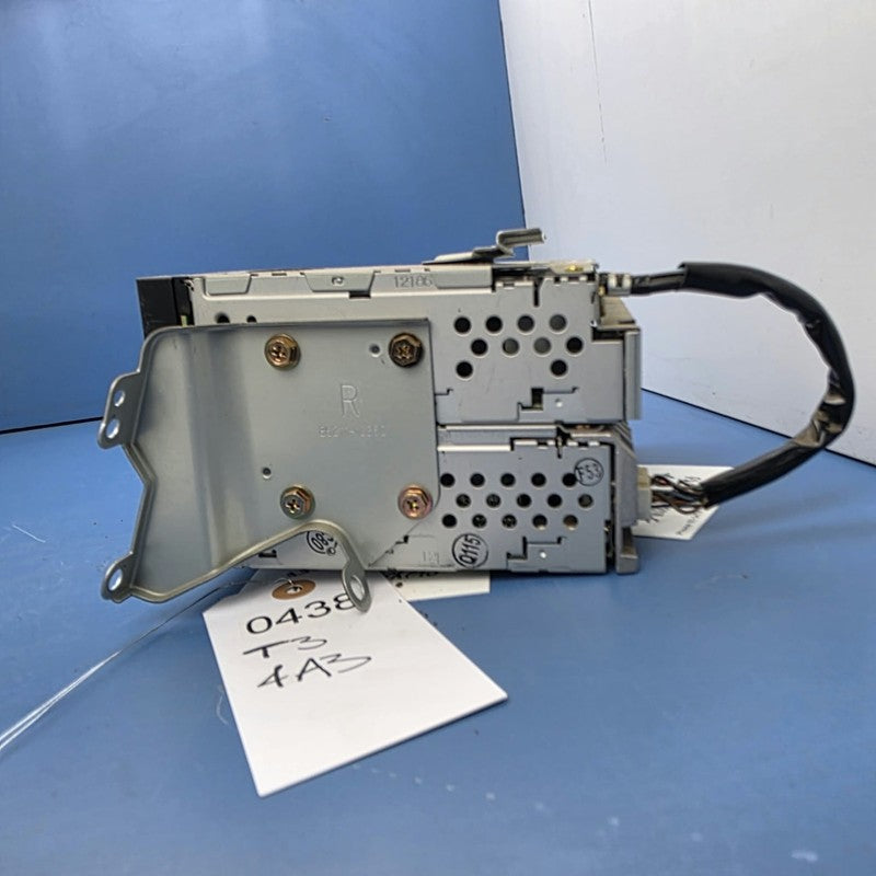 Toyota Corolla Factory Radio Head unit Tape Player CD AE112 10/1998-11