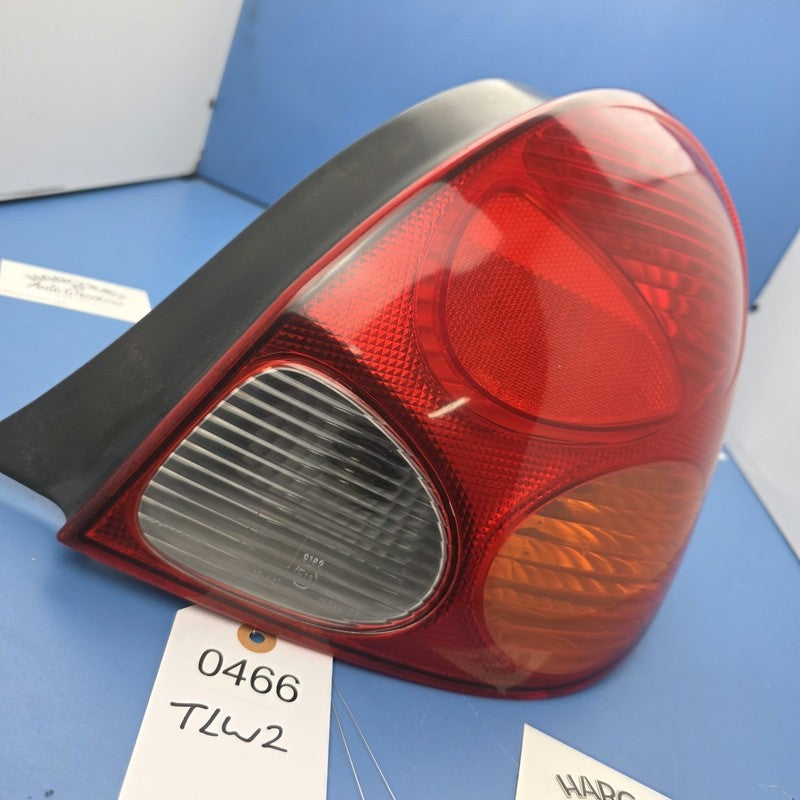Right Hand Rear Tail Lamp Suit Toyota Corolla AE112 10/1998-11/2001 Ge