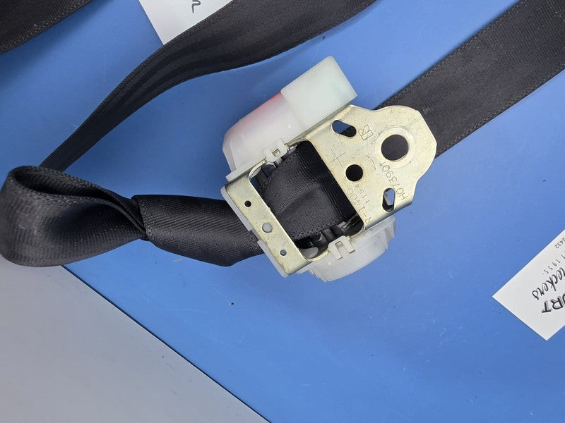 Toyota Yaris 2005-2011 Hatch Left Rear Seat Belt Black 5 Door