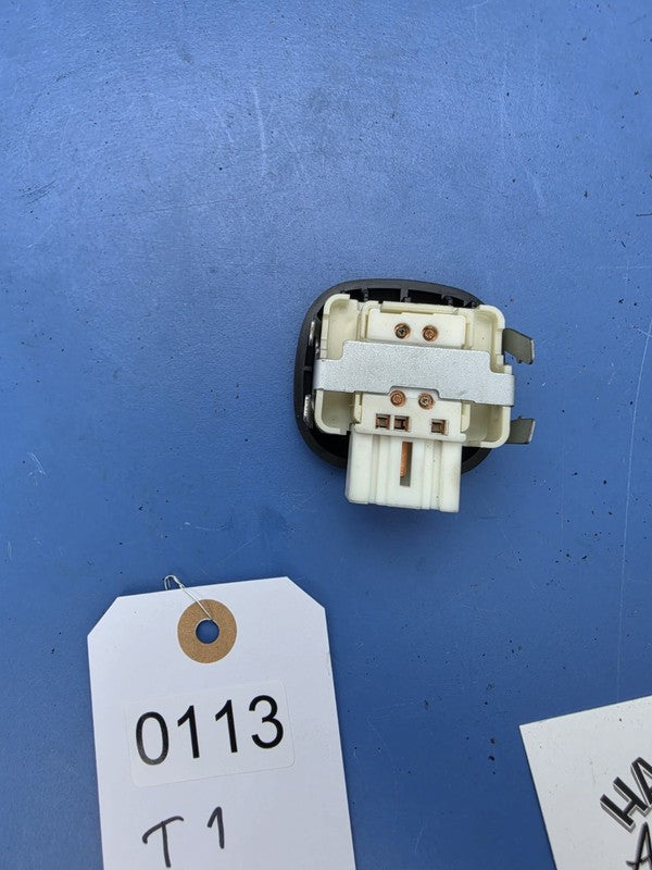 Toyota Yaris 2005-2011 5 DR Hatch Rear Window Switch Controls Left or 