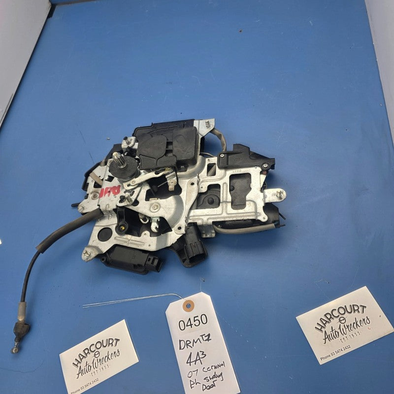 Rear Right Sliding Door Lock Latch Mechanism Genuine Suit Kia Carnival
