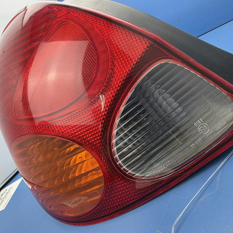 Left Hand Rear Tail Lamp Light Suit Toyota Corolla AE112 10/1998-11/20