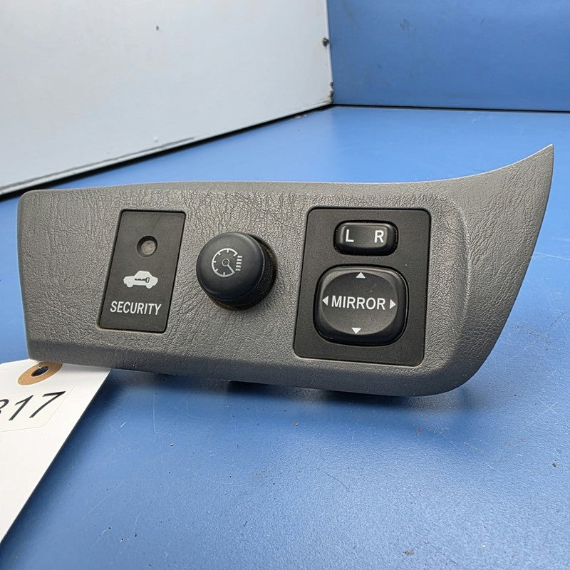 Mirror Control Switch And Panel Fits Toyota Rav 4 05/2000-10/2005 ACA2