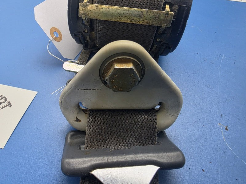 MAZDA 323 1998-2003 SEAT BELT RH FRONT, NON AIR BAG TYPE, SEAT BELT ON
