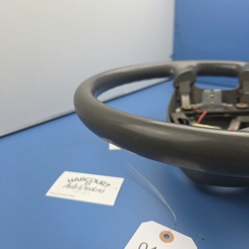Toyota Corolla Steering Wheel AE112 10/1998-11/2001 Standard Roadworth