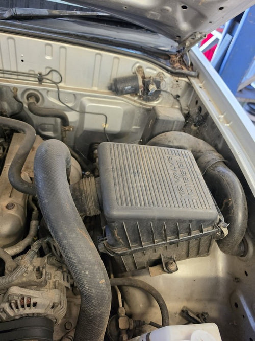Air Box Suit Diesel 2.5T Ford Courier PE Mazda Bravo 01/1999 2000 2001