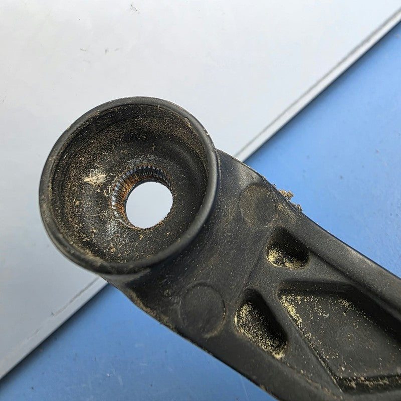 Right Hand Front Wiper Arm Suit Toyota Starlet EP91 03/1996-09/1999