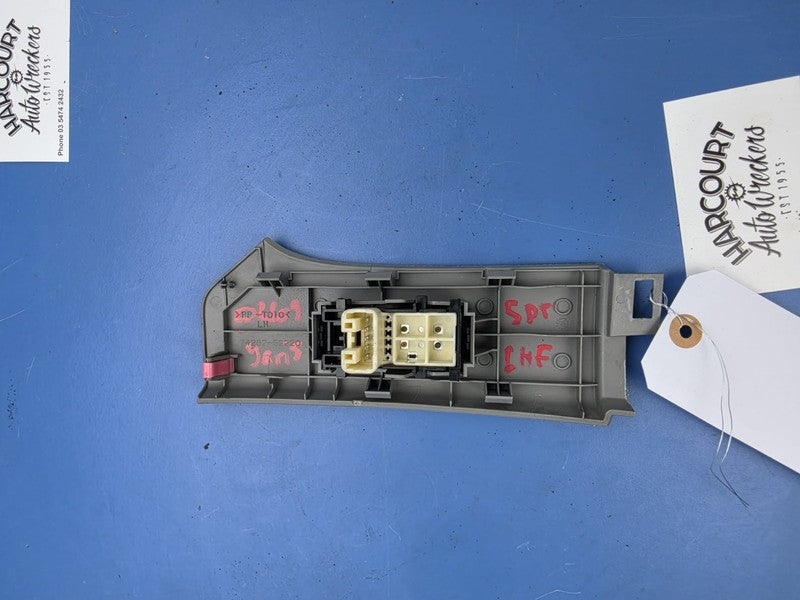 Toyota Yaris 2005-2011 5 DR Hatch Passenger Front Window Switch Contro